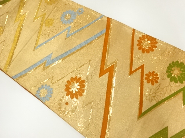 アンティーク　松皮菱に菊模様織出し袋帯（材料）